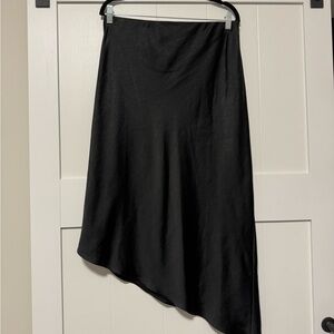 H&M Black Asymmetrical Skirt